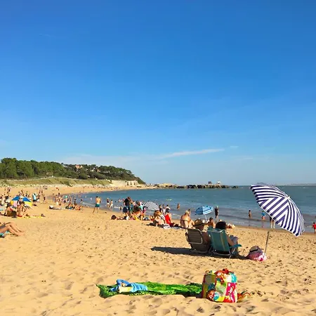 Palais Sur Mer - En Rdc - Les Flots Bleus